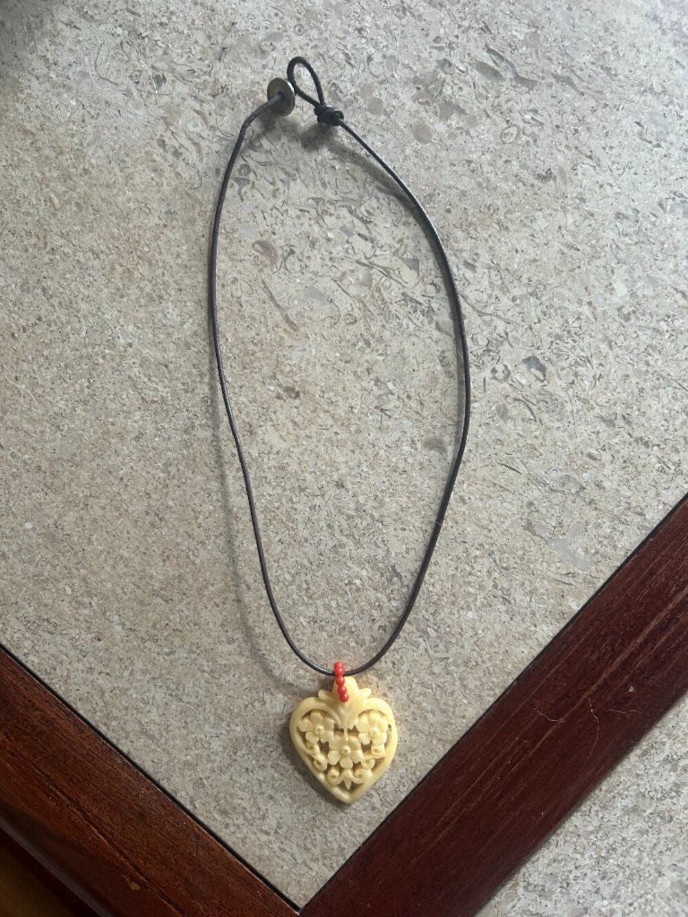 Early 2000s Chan Luu Carved Heart Pendant Leather Necklace Boho